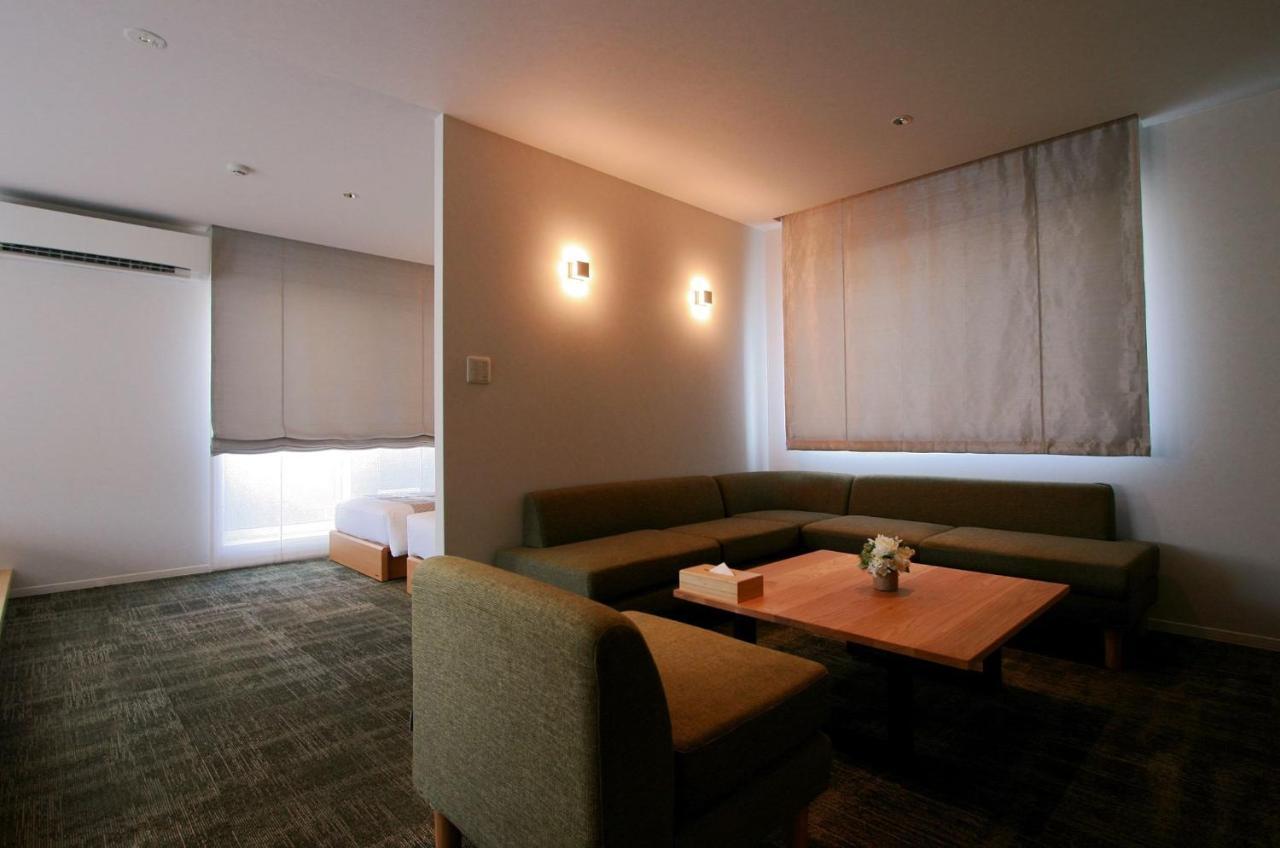Aparthotel Grand Base Okayama Ekimae Exterior foto