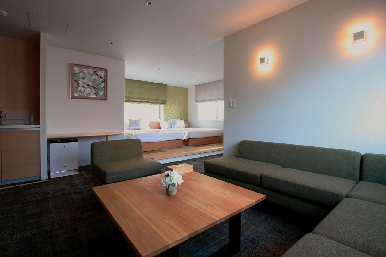 Aparthotel Grand Base Okayama Ekimae Exterior foto